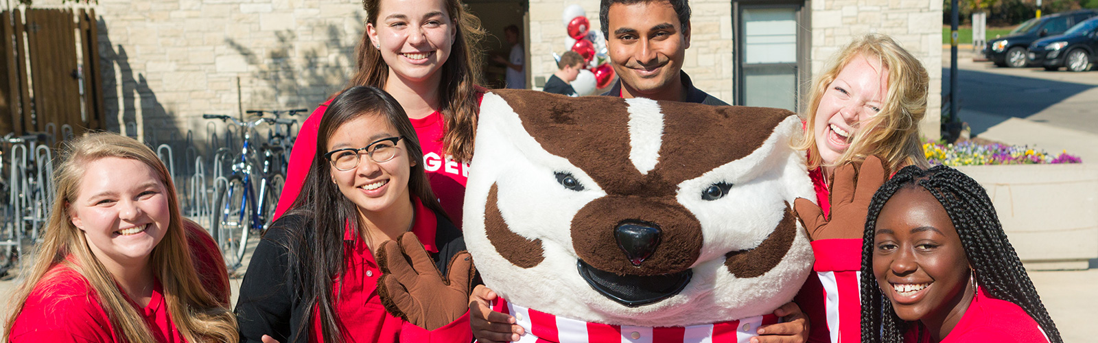 Bucky with residents at move-in