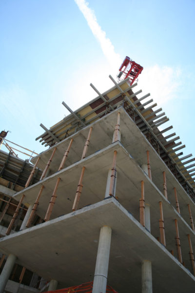 Ogg Residence Hall construction in 2006