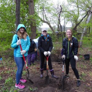Students Participating in Lakeshore Preserve