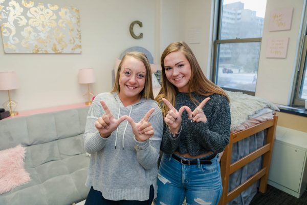 2018 Carley & Abbey Portrait