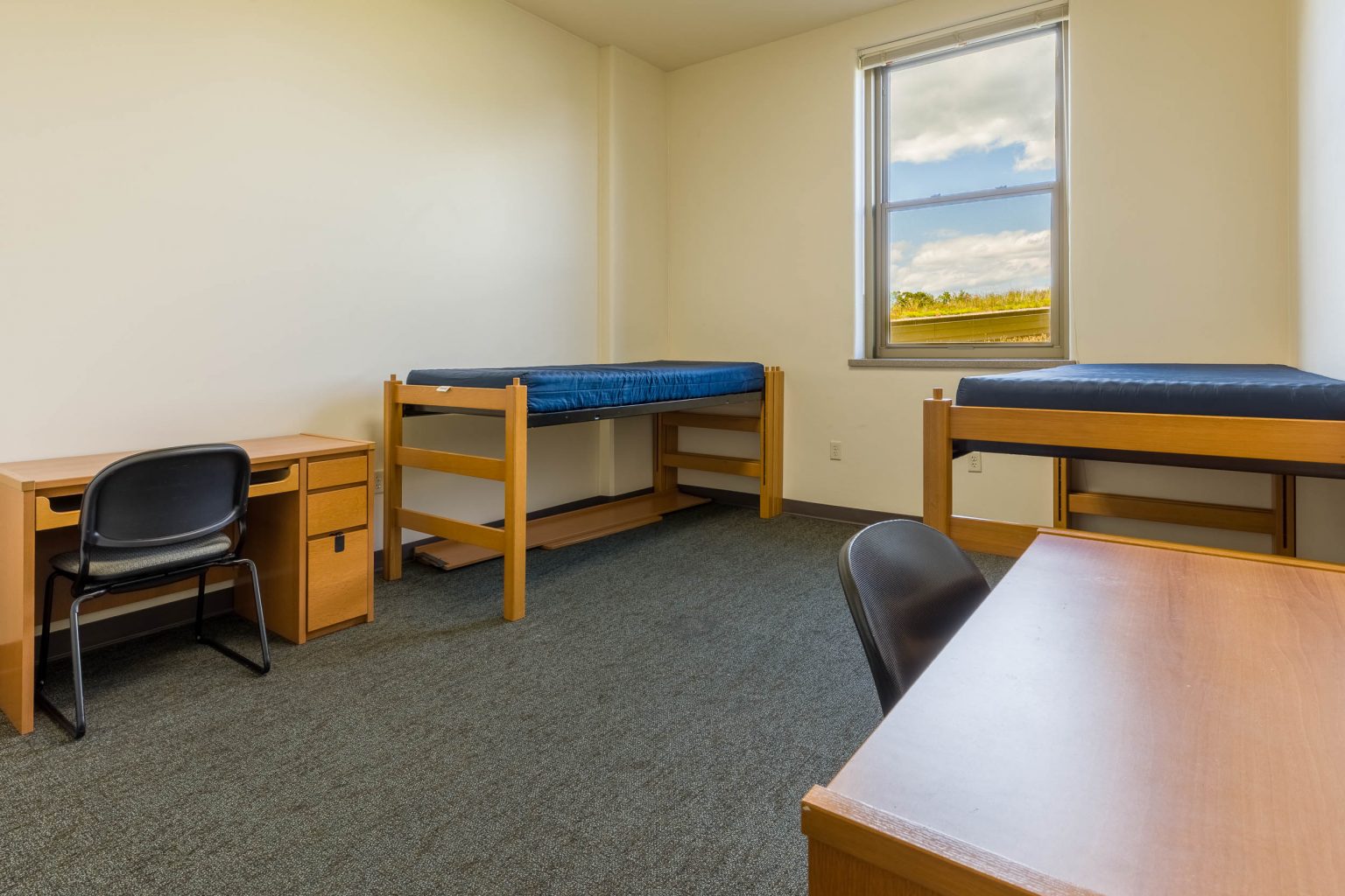 Dejope Residence Hall – University Housing – UW–Madison